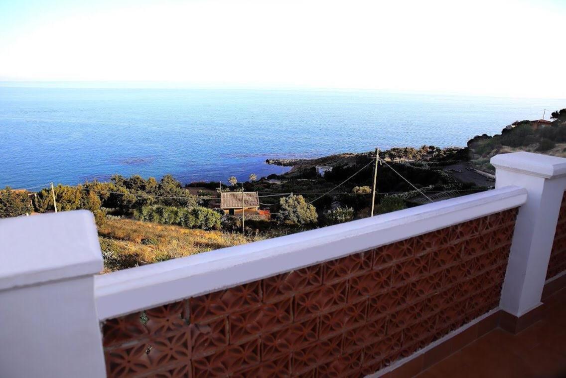 Villa Yellow House Licata Eksteriør bilde