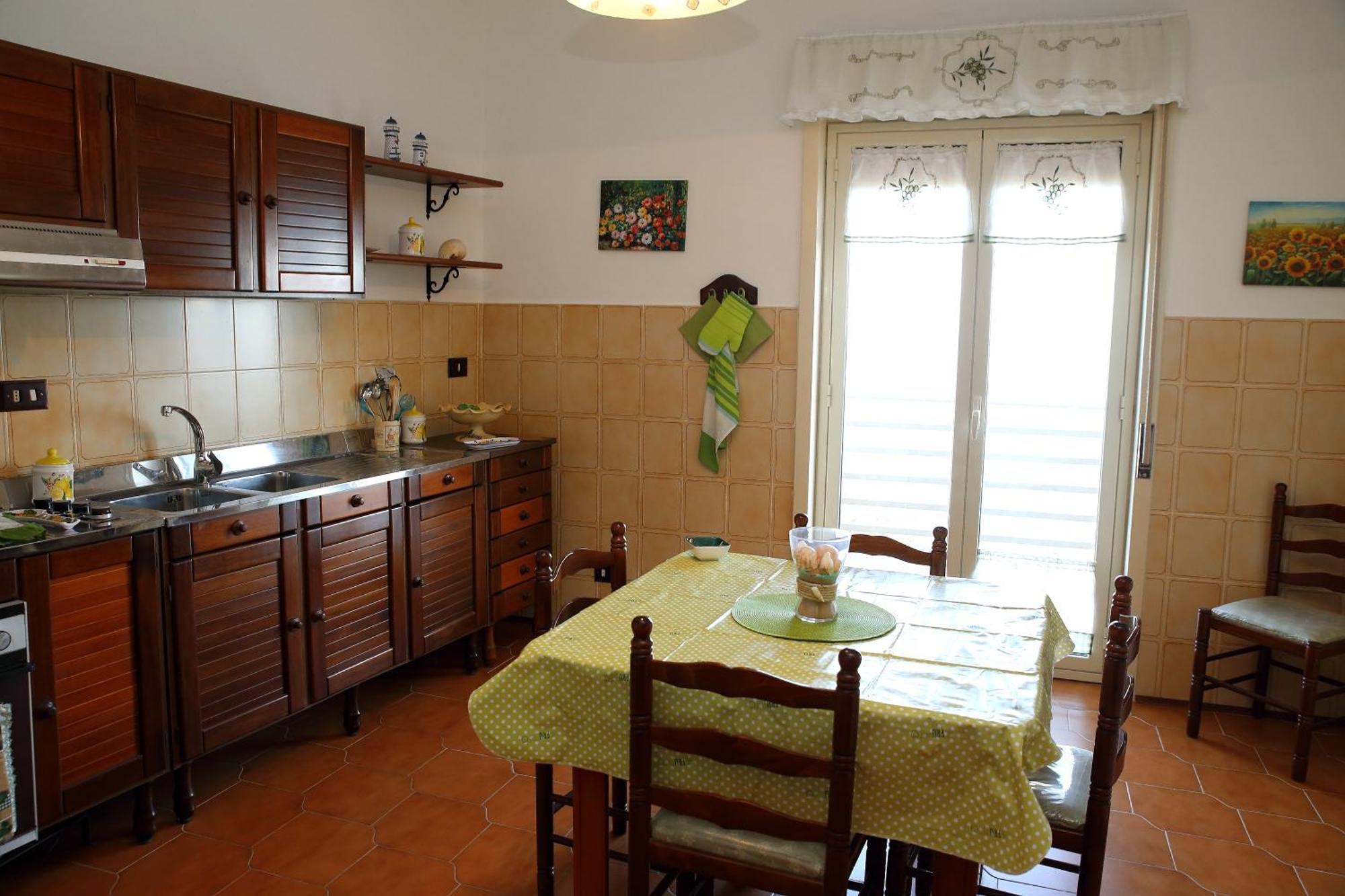 Villa Yellow House Licata Rom bilde